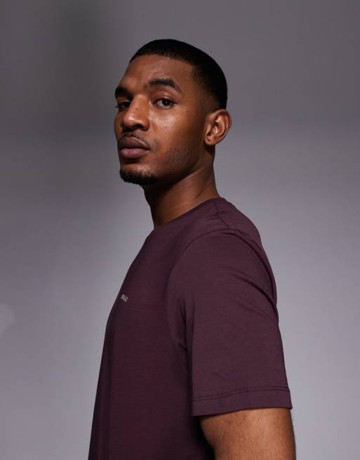 HUGO Red Dero tonal logo t-shirt in light burgundy, 4 of 5