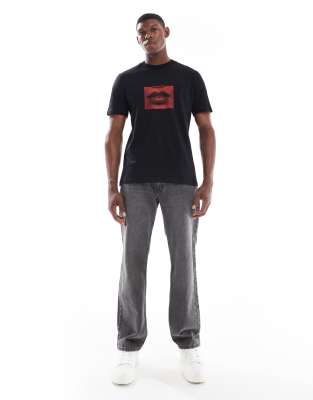 Hugo Red Deterni T-shirt In Black