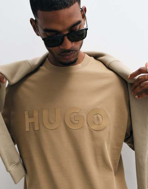 HUGO Red Dinkee co-ord T-shirt med tonalt logo og oversized pasform i beige - view 1