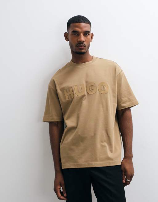 HUGO Red Dinkee co-ord tonal logo oversized fit t-shirt in beige, 3 of 5