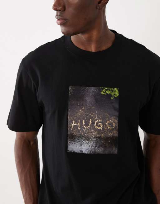 HUGO Red doreston relaxed fit chest graphic print t-shirt in black, 3 of 5