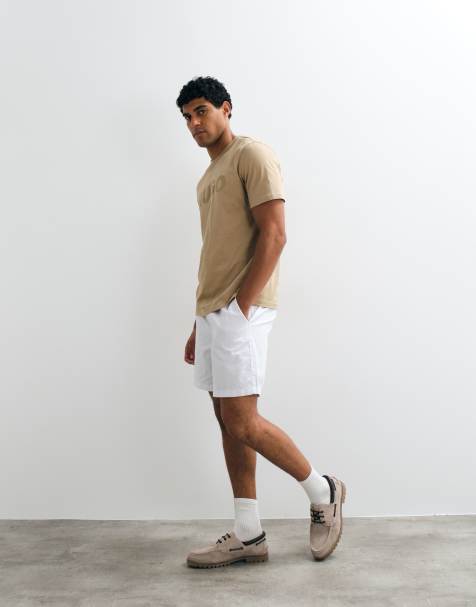 HUGO Red Dulivio T-Shirt mit Ton-in-Ton-Brustprint in Beige - view 1