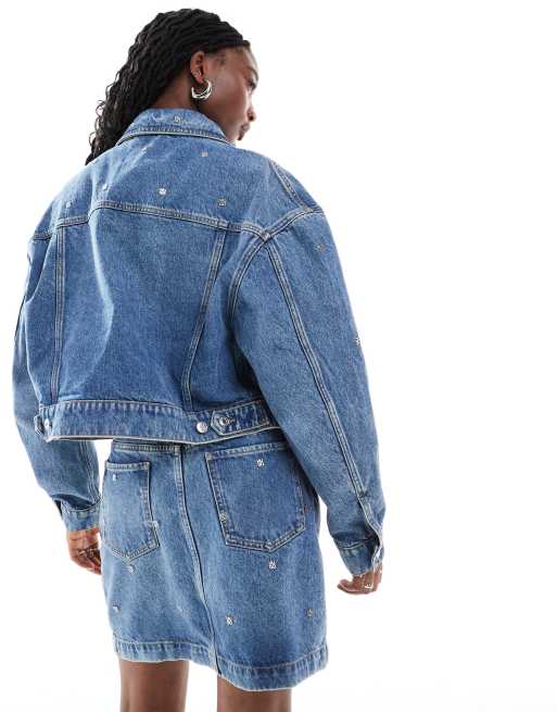 HUGO Red gebisi co-ord denim mini skirt in midwash blue with all over logo studding, 4 of 5