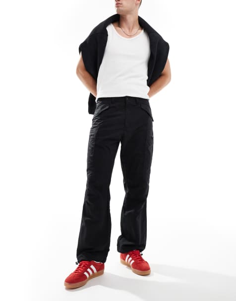 HUGO Red giaz cargo trousers in black - view 1