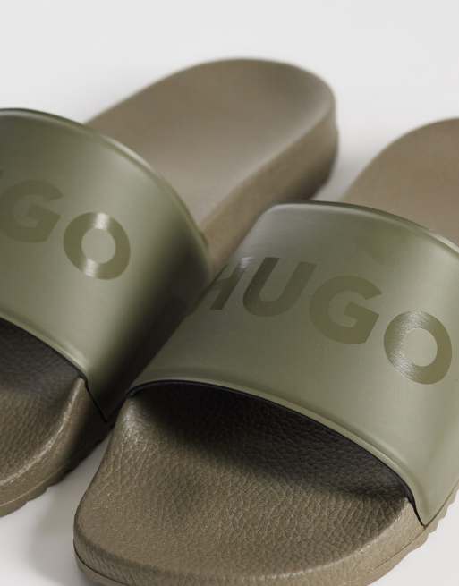 HUGO RED large logo detail sliders in light green, 4 of 4