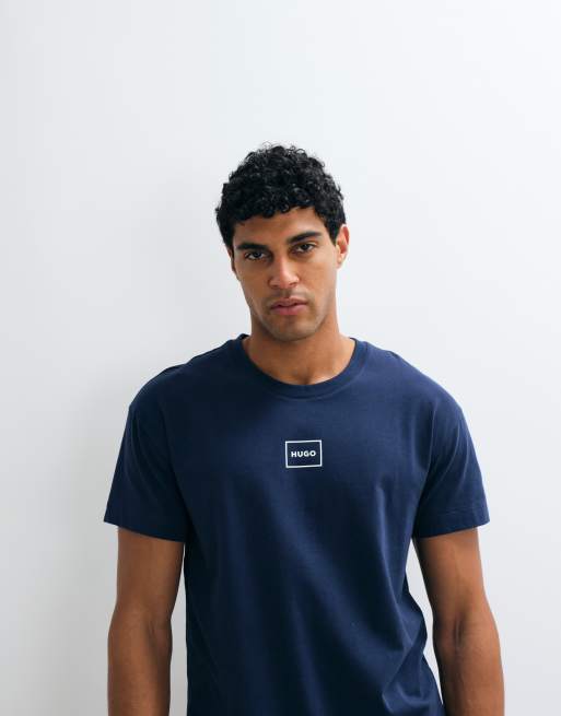 HUGO Red Laze lounge-set med central logga, avslappnad passform, t-shirt i navy, 2 av 5