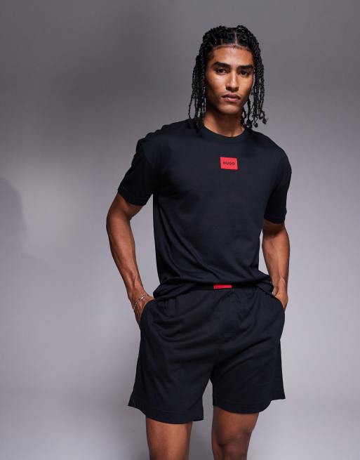 HUGO Red – Lounge-Set aus T-Shirt und Shorts in Schwarz mit Box-Logo, 2 von 4