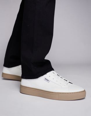 HUGO Red morrie tenn trainers in white with gumsole