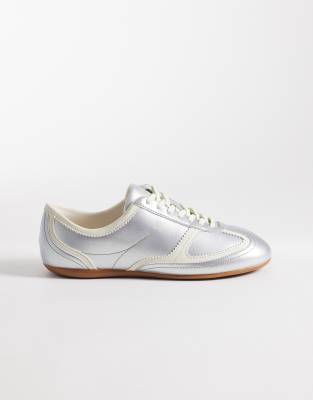  Mystie low top trainers 