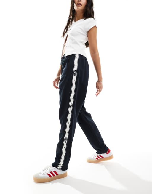 HUGO Red - Numiella - Joggingbroek met rechte pijpen in marineblauw