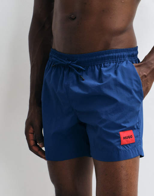 HUGO Red - Pantaloncini da bagno blu con riquadro del logo, 5 di 5