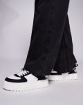 [Hugo Red] HUGO Red platform chunky sneakers in black and white with logo 40 Open White