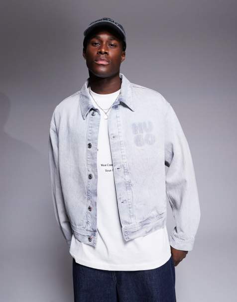 HUGO RED - Ruimvallend denim jack met stacked logo in gebleekte wassing - view 1