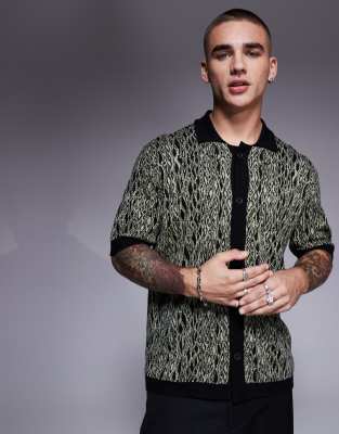 Hugo Red HUGO RED Sgeo snakeskin pattern button through short sleeve knit polo in light green