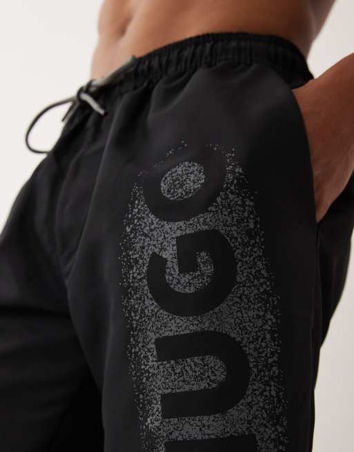 HUGO Red - Short de bain d'ensemble à logo effet spray - Noir, 5 de 5