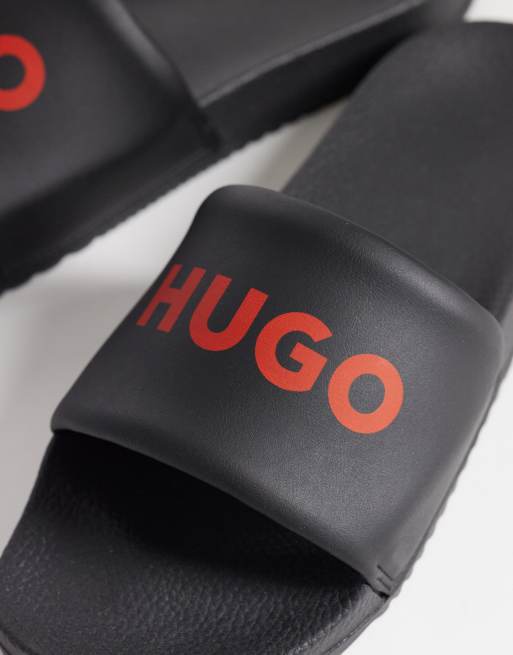 HUGO Red slider con logo nero, 4 di 4
