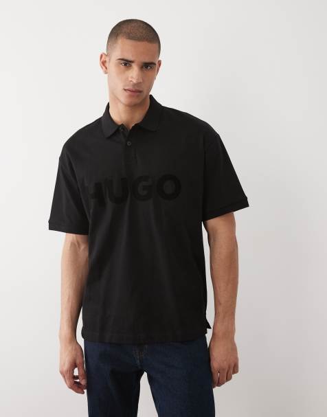 HUGO Red - Sort oversized T-shirt med logoprint og krave med knapper - view 1