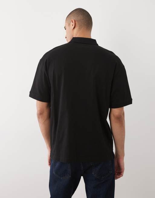 HUGO Red - T-shirt oversize nera con stampa del logo (colletto con bottoni), 5 di 5