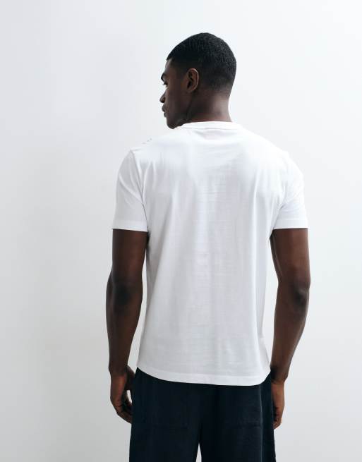 HUGO Red – Vit t-shirt i regular fit med rostryck på bröstet , 4 av 5