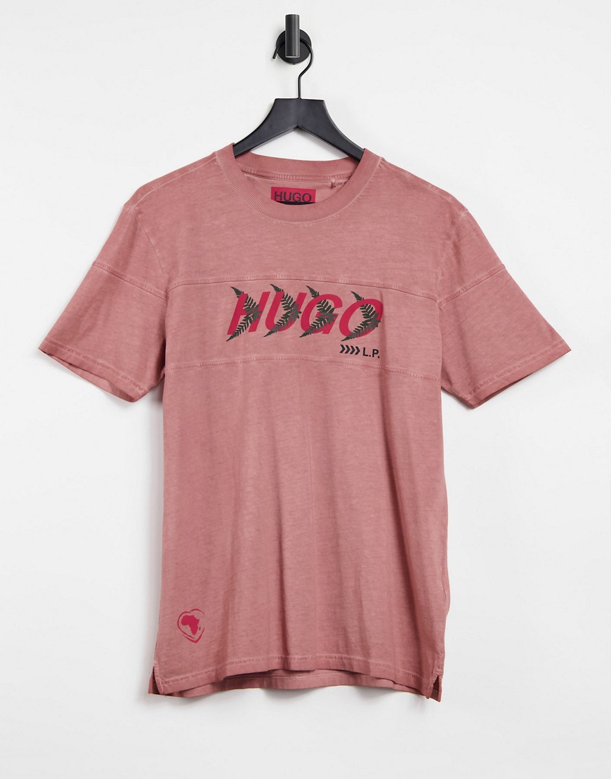HUGO x Liam Payne - Dappal - T-shirt met logo op de borst in roze