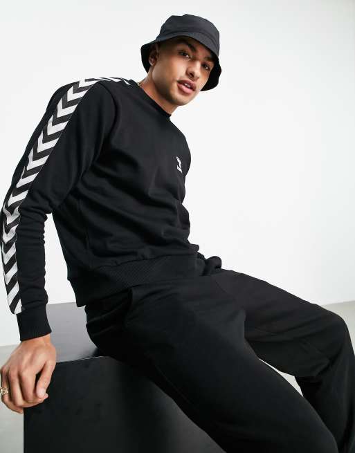 Hummel classic chevron sweatshirt in black