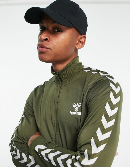 https://images.asos-media.com/products/hummel-classic-track-jacket-in-olive/201455686-3?$n_550w$&wid=550&fit=constrain