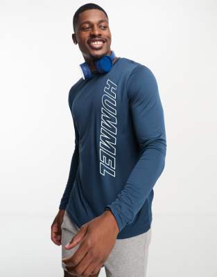 Hummel – Langärmliges Netzstoff-Shirt in Marineblau