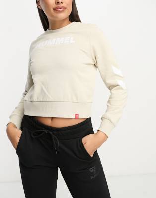 Hummel - Legacy - Sweatshirt in Beige-Neutral