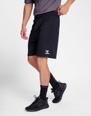 hummel - Shorts in Schwarz