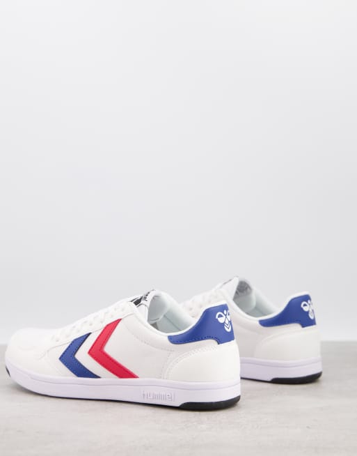 Hummel Stadil Light Canvas trainers in white, 3 of 4