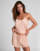 Thumbnail 1 van 5