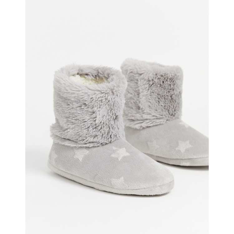 Star slipper hot sale boots