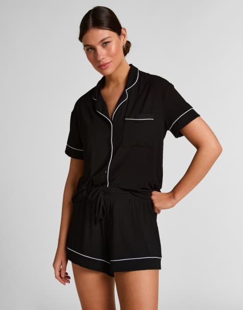 Hunkemoller Essential jersey short in black - view 1