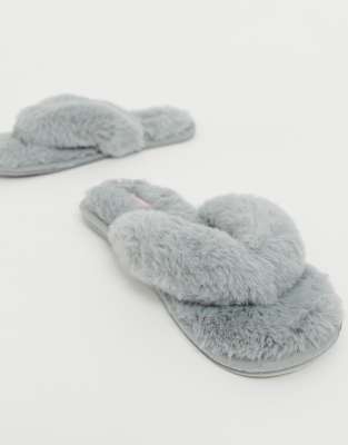 fluffy thong slippers