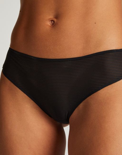 Hunkemöller - Invisible - Braziliaanse slip van gestreept mesh in zwart, 2 van 3