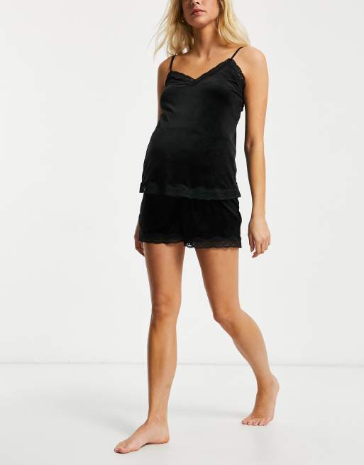 Short-Sleeved Maternity Nightshirt for £15 - Nightshirts - Hunkemöller