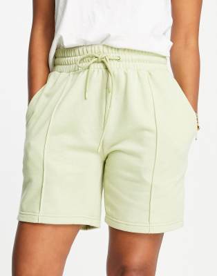 jogger shorts khaki