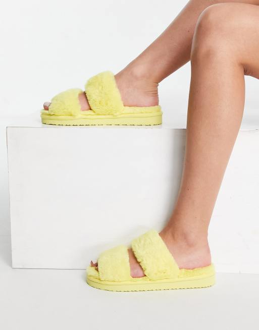 Yellow fluffy online sliders