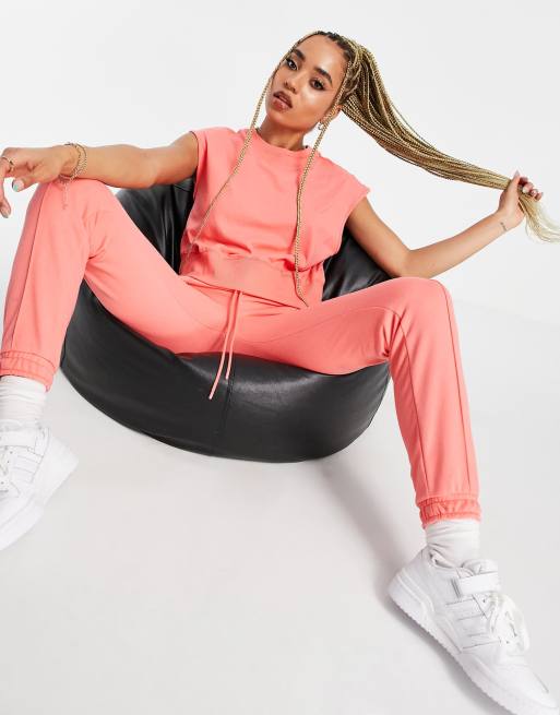 Hunkemöller – POP – Korallrosa ärmlös kort sweatshirt i bomull - ORANGE