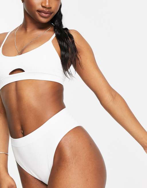 Hunkemöller - POP - Naadloze Braziliaanse slip met hoge taille in wit - WHITE