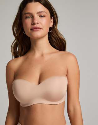 Hunkemöller - Smooth - Trägerloser wattierter Push-up-BH in Beige mit Bügel-Neutral