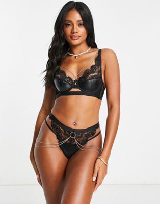 Hunkemoller Tallulah PU and lace padded demi bra with gold chain detail in black - ASOS Price Checker