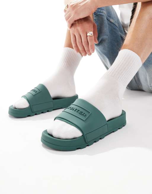 Hunter Core embossed slider in green