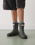 [Hunter] Hunter Downpour short gumboots in dark olive-Green 36 GREEN