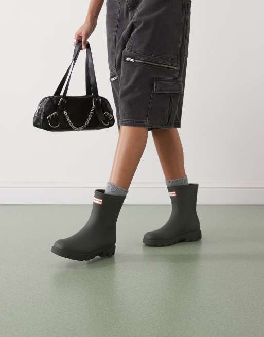 Hunter Downpour short gumboots in dark olive