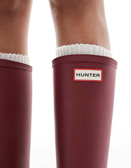 Hunter Downpour tall wellington boot in merlot