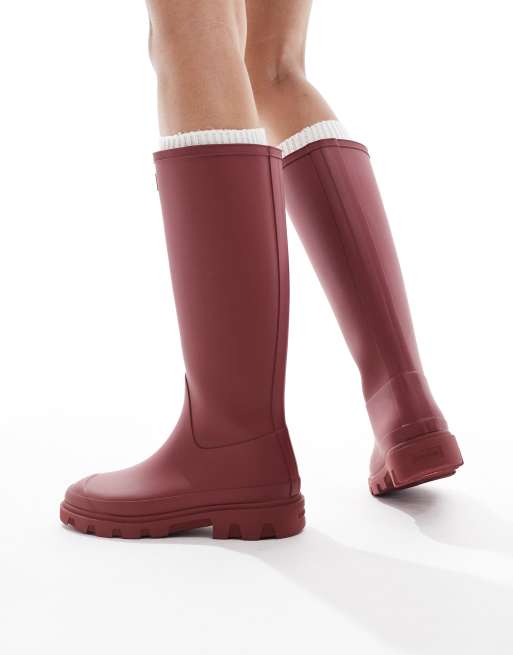 Hunter Downpour tall wellington boot in merlot