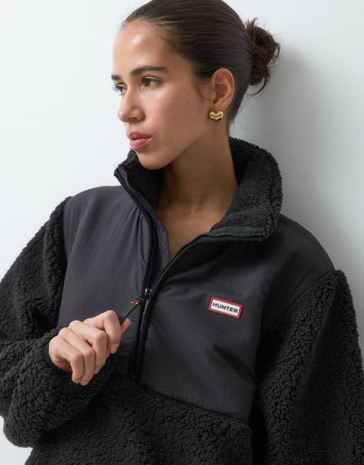 Hunter Elements borg fleece in black, 3 of 5