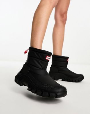 Hunter intrepid short snow boot in black