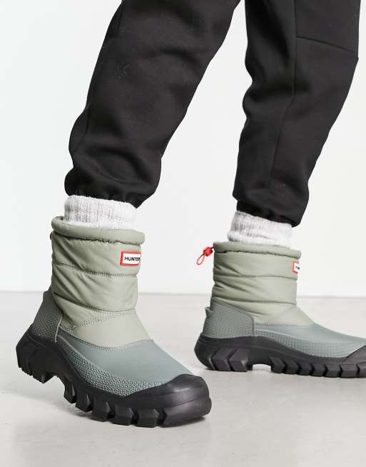 Short quilted best sale hunter boots